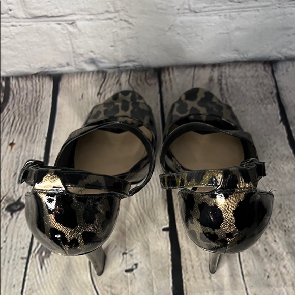 Via Spiga Black and Brown Leopard Print Heels Patent Leather 👠 - Picture 8 of 11